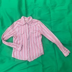 Small cotton button up